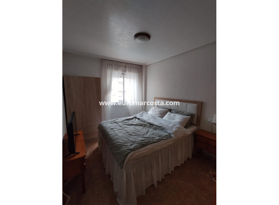 Sale - Apartment / flat - Torrevieja - TORREVIEJA