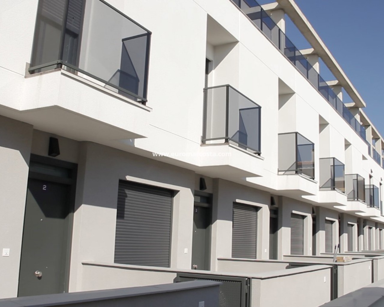 Adosado · Nueva construcción  · Santa Pola · 3982