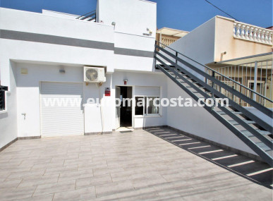 Adosado - Venta - Torrevieja - TORREVIEJA