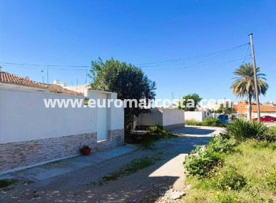 Adosado - Venta - Torrevieja - TORREVIEJA