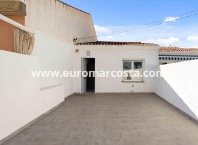 Adosado - Venta - Torrevieja - TORREVIEJA