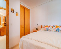 Alquiler a largo plazo - Apartamento / piso - Torrevieja - La Mata