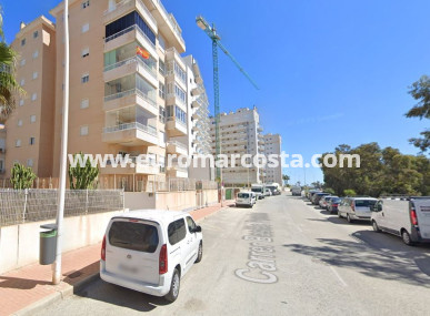 Apartamento / piso - Venta - Guardamar del Segura - Puerto Deportivo