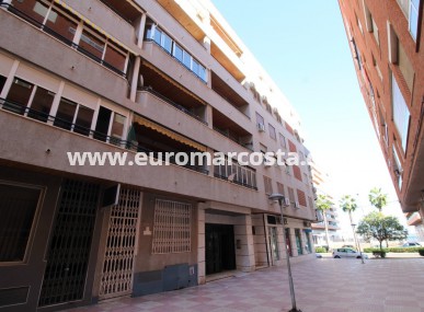 Apartamento / piso - Venta - Torrevieja - El Acequión - Los Náufragos