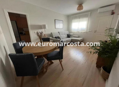 Apartment / flat - Sale - Almoradi - Almoradí