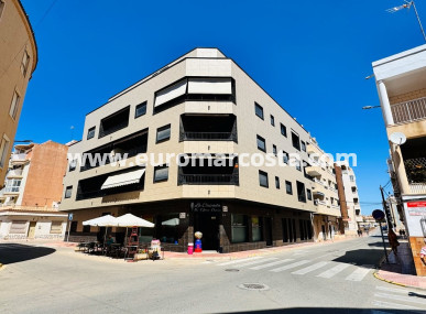 Apartment / flat - Sale - La Mata - La Mata