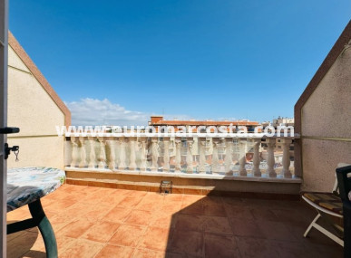 Apartment / flat - Sale - La Mata - La Mata