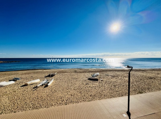 Apartment / flat · Sale · La Mata · La Mata