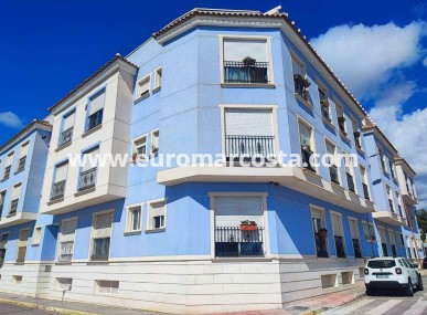 Apartment / flat - Sale - Los Montesinos - Ayuntamiento