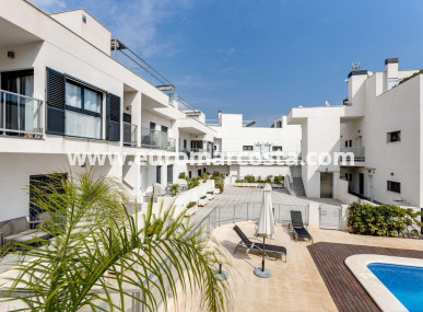 Apartment / flat - Sale - Torrevieja - Aguas Nuevas