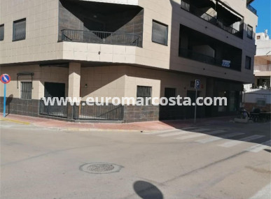 Apartment / flat - Sale - Torrevieja - La Mata