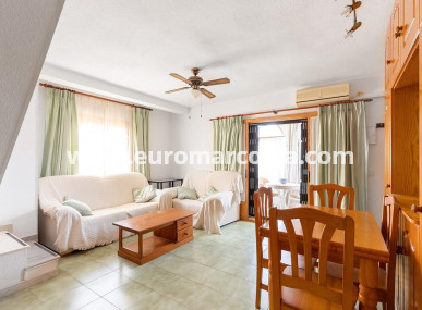 Apartment / flat - Sale - Torrevieja - Los Europeos