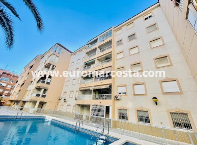Apartment / flat - Sale - Torrevieja - Playa Acequion