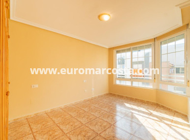 Apartment / flat - Sale - Torrevieja - TORREVIEJA