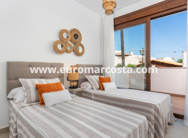 Bungalow - Nueva construcción  - Torrevieja - TORREVIEJA