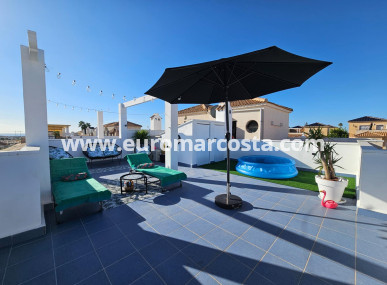 Bungalow - Objekte zum Wiederverkauf - Orihuela Costa - Los Almendros-La Florida