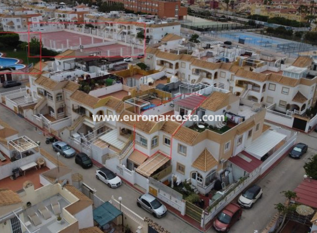 Bungalow · Objekte zum Wiederverkauf · Torrevieja · TORREVIEJA