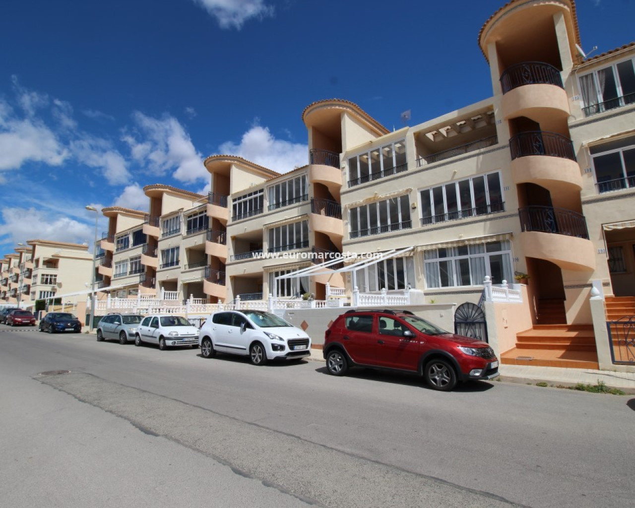 Bungalow Planta Baja · Objekte zum Wiederverkauf · Orihuela Costa · 4439