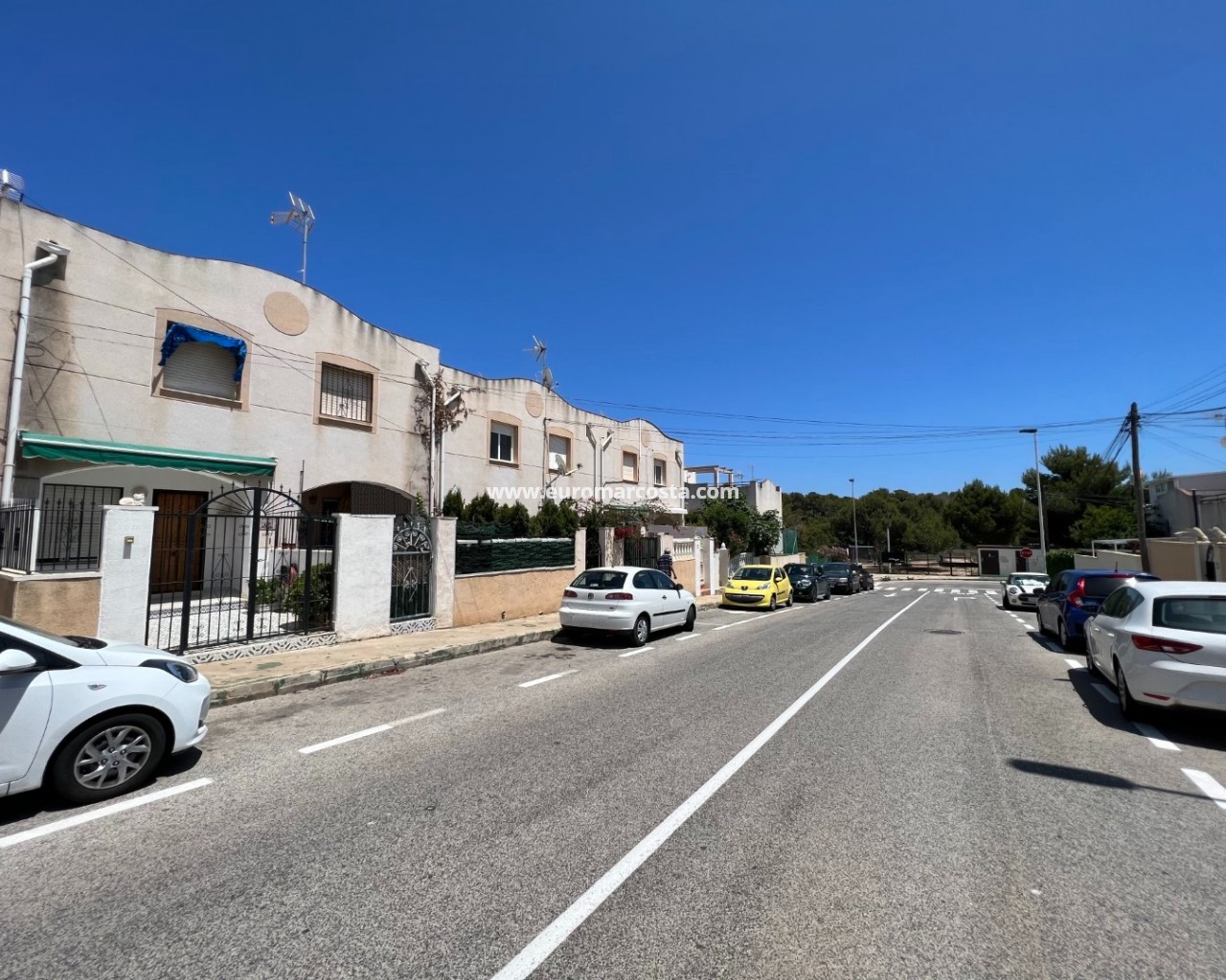 Bungalow Planta Baja · Sale · Torrevieja · 4248