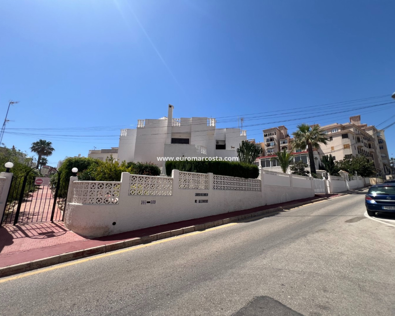 Bungalow Planta Baja · Sale · Torrevieja · 4564