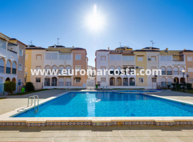 Bungalow - Venta - Torrevieja - TORREVIEJA