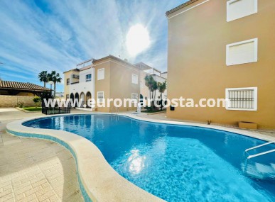 Bungalow - Venta - Torrevieja - TORREVIEJA