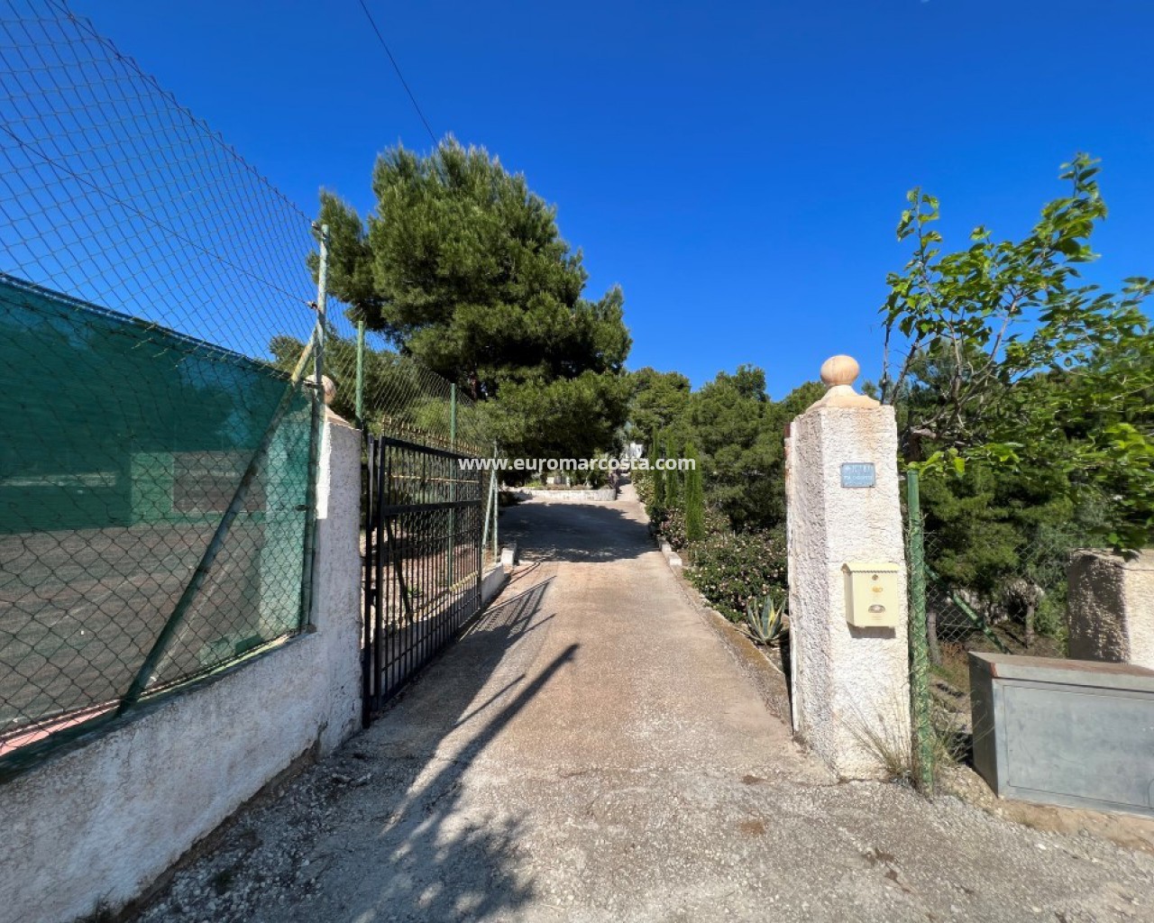 Casa de campo · Venta · Crevillente · 4097