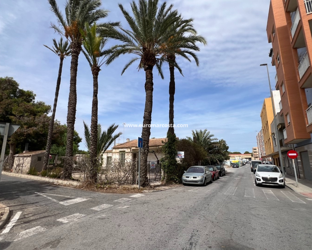 Casa de campo · Venta · Elche Pedanías · 4458