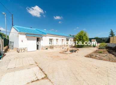Casa - Objekte zum Wiederverkauf - Torre - Pacheco - Roldán