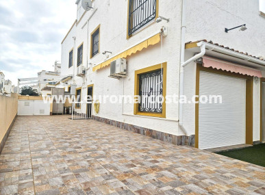 Chalet - Sale - Orihuela Costa - Orihuela Costa