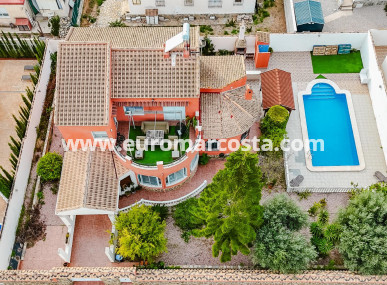 Chalet - Sale - Torrevieja - TORREVIEJA