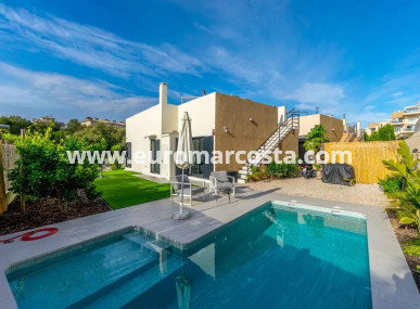 Chalet - Venta - Orihuela Costa - Orihuela Costa