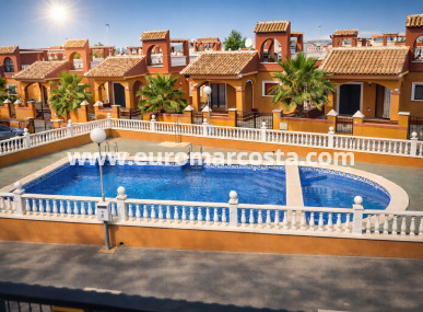 Chalet - Venta - Torrevieja - TORREVIEJA