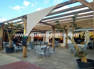 Comercial - Alquiler a largo plazo - Torrevieja - TORREVIEJA