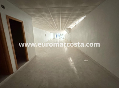 Comercial - Venta - Torrevieja - TORREVIEJA