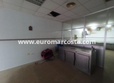 Commercial - Long time Rental - Torrevieja - Acequion