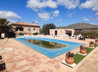 Country house - Sale - Hondón de los Fráiles - Hondón de los Fráiles