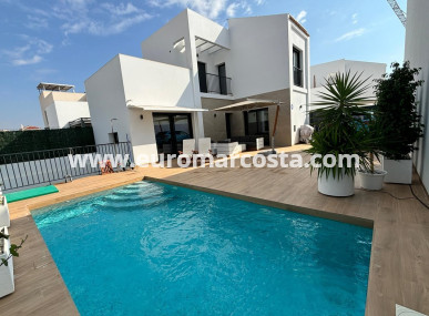 Detached House / Villa - Sale - Ciudad Quesada - Ciudad Quesada