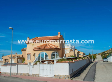 Detached House / Villa - Sale - Ciudad quesada - Ciudad Quesada