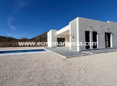 detached - New Build - La Canalosa - Alicante
