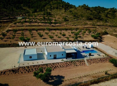 detached - Nueva construcción  - La Canalosa - Alicante