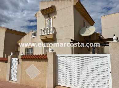 Detached Villa - Objekte zum Wiederverkauf - Ciudad quesada - Airstrip