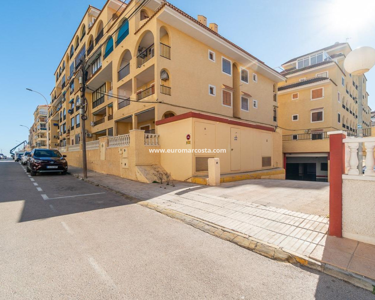 Garage · Objekte zum Wiederverkauf · Torrevieja · Z-40952
