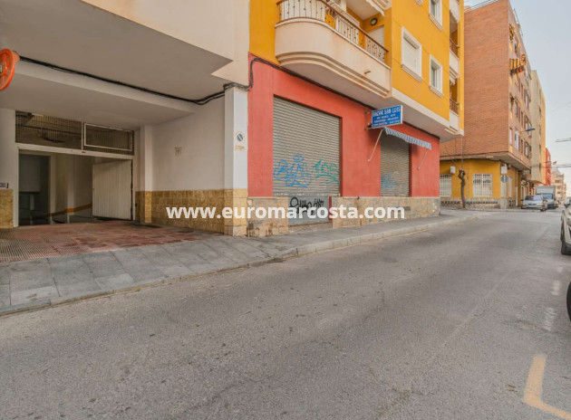 Garage · Sale · Torrevieja · TORREVIEJA