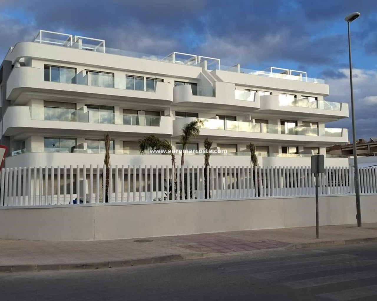 ground-floor · Nueva construcción  · Orihuela Costa · NB-37115