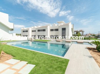 high-bungalow - Nueva construcción  - Torrevieja - TORREVIEJA