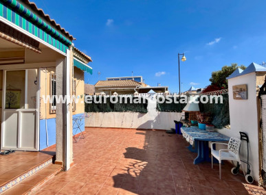House - Objekte zum Wiederverkauf - Torrevieja - Zona los Frutales