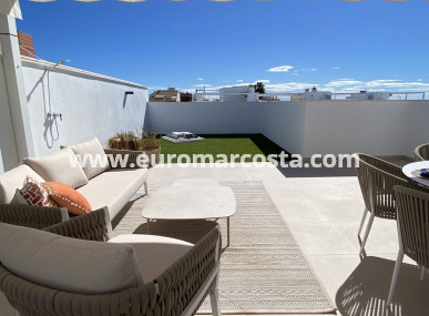 low-bungalow - Nueva construcción  - Pilar de la Horadada - Pilar de la Horadada