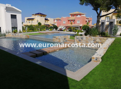low-bungalow - Nueva construcción  - Torrevieja - TORREVIEJA