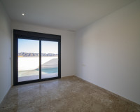 New Build - detached - Coloma